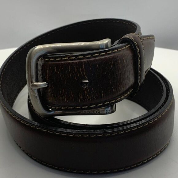 38" Tommy Hilfiger Brown Leather Belt - Picture 1 of 6